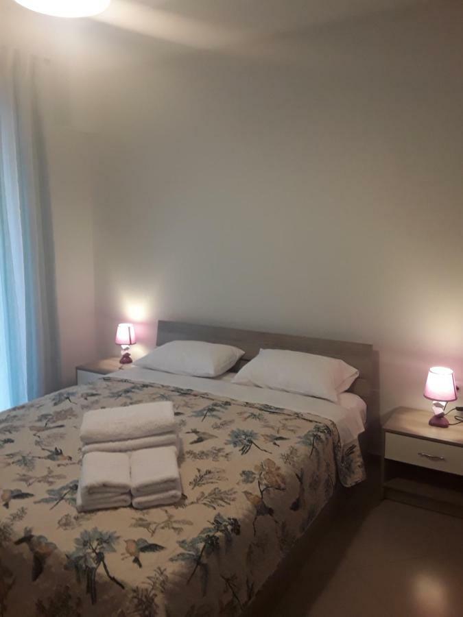 נאוס מרמרס Maria'S Apartment מראה חיצוני תמונה